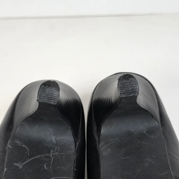 Roberto Vianni Black Leather Buckle Stiletto Heels - Picture 7 of 9